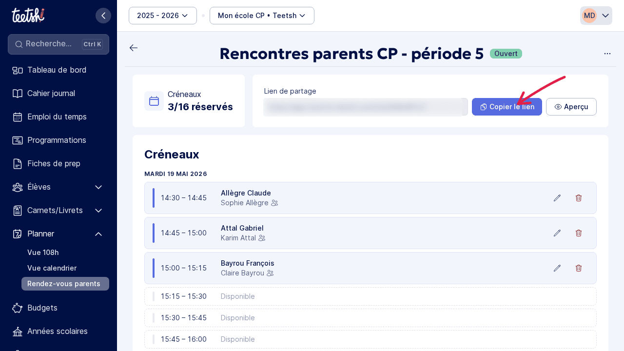 Partage : copiez le lien de réservation pour l’envoyer aux familles.